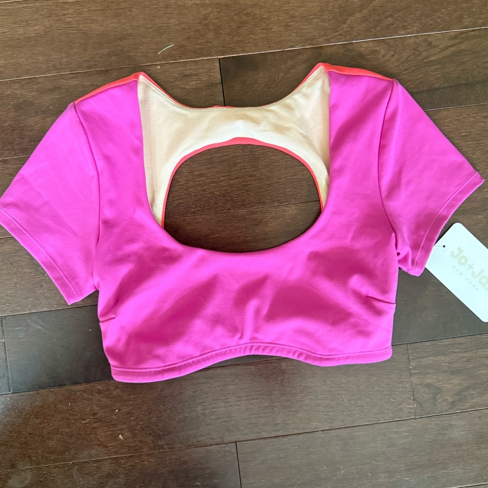 Jo and Jax top